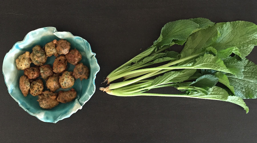 Buñuelos de hojas de borrajas