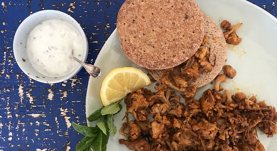 Coliflor con pollo al estilo indio