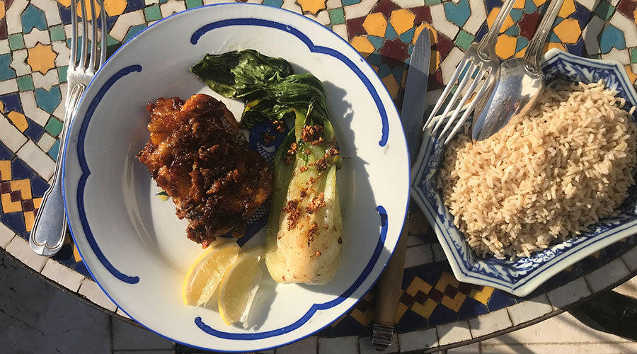 Pollo teriyaki con pak choi al limón