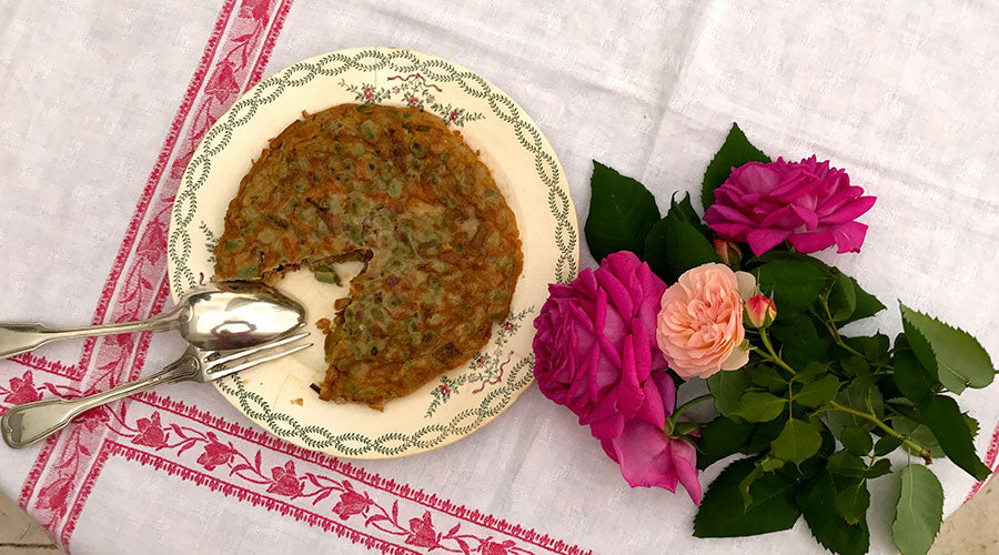 Tortilla de habas y ajetes