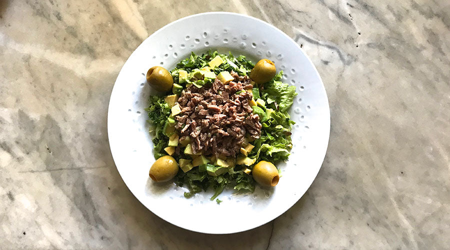 Ensalada con restos de carne asada