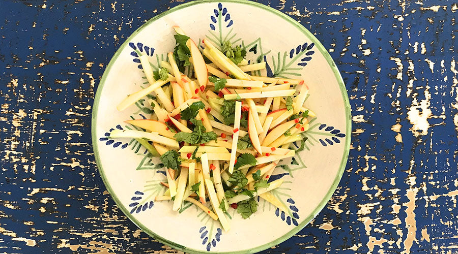 Ensalada de colirrábano y manzana