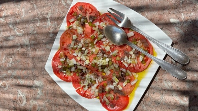 Carpaccio de Tomate con Anchoas