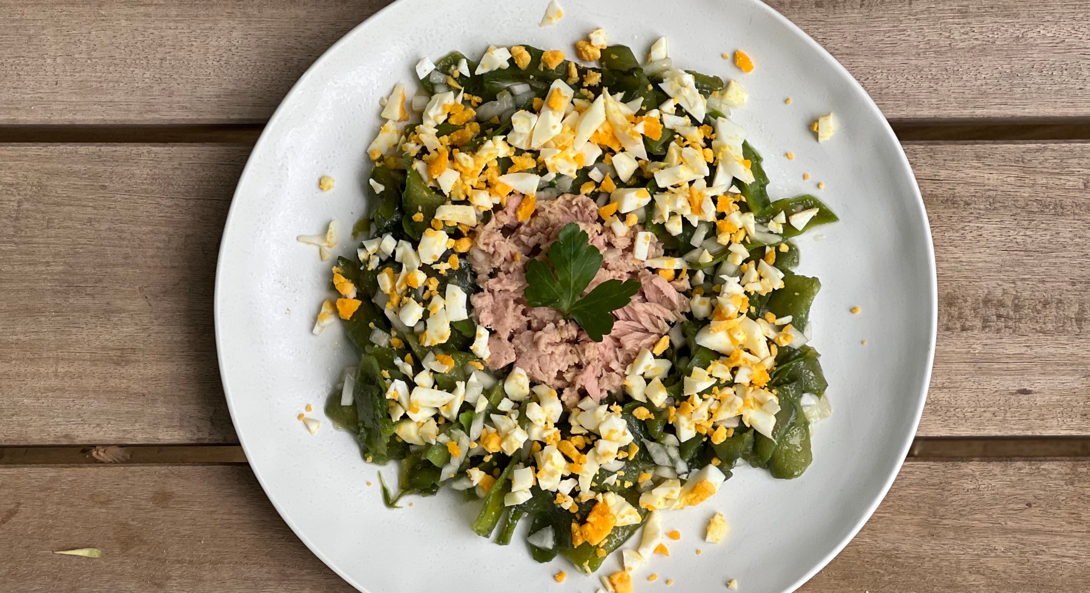 Ensalada de Habas con Atún y Huevo