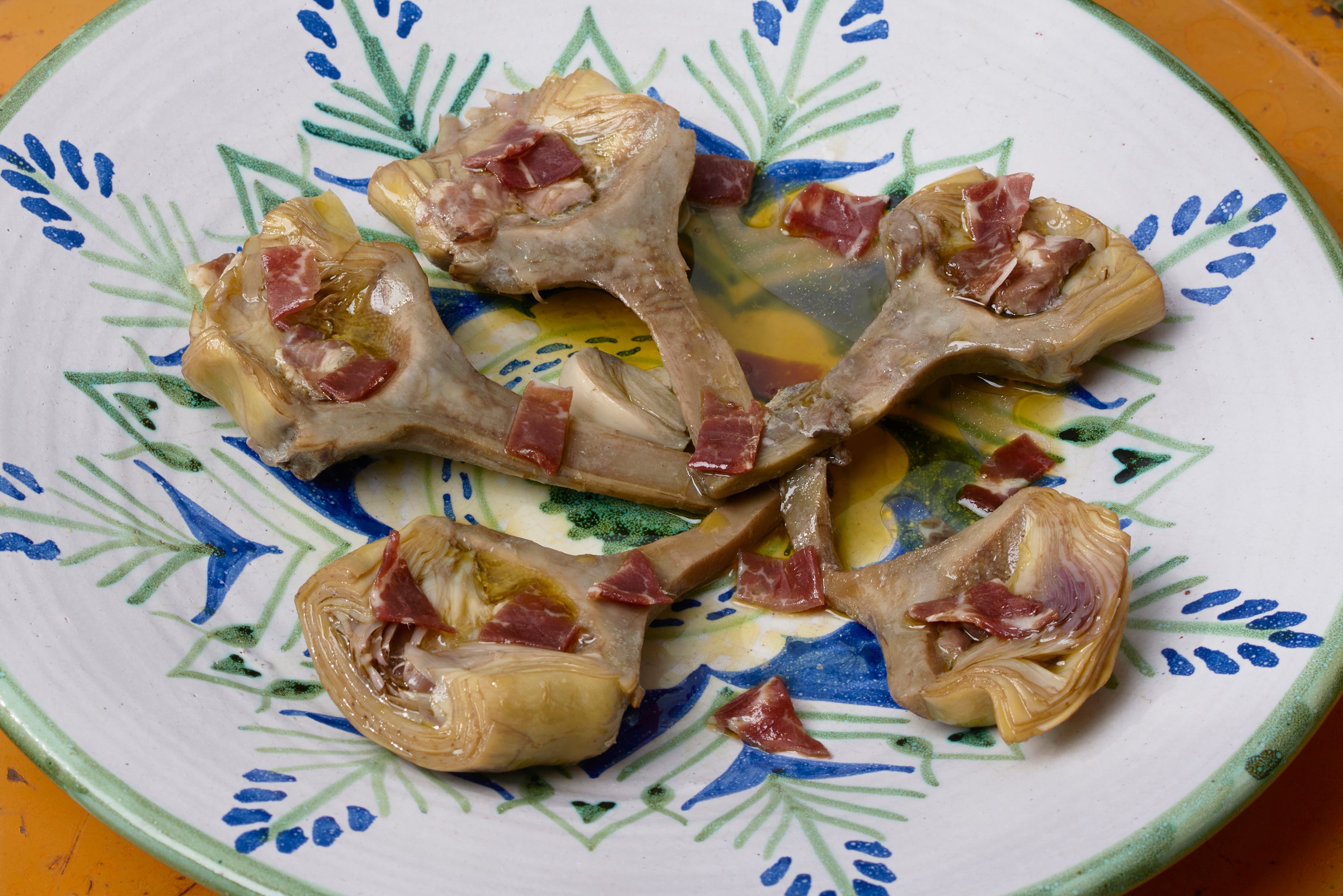 Cómo acompañar las alcachofas confitadas de El Milagro