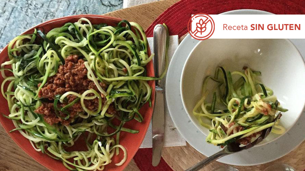 Espaguetis de calabacín con salsa boloñesa